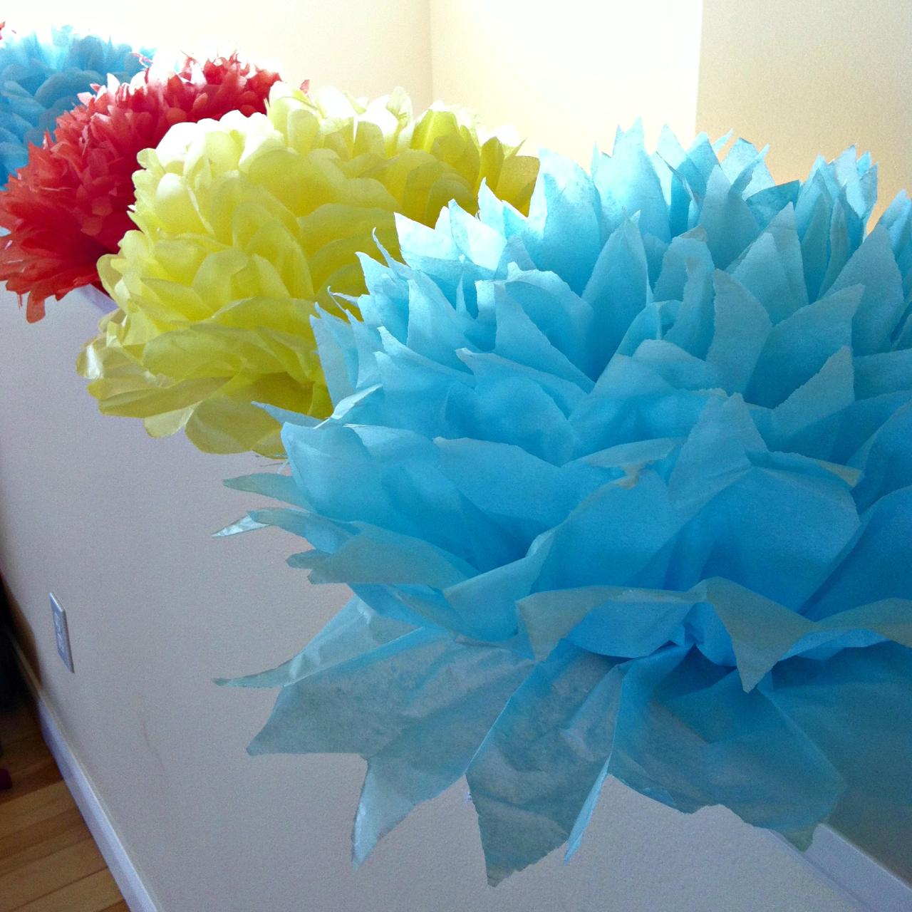 Tissue paper flowers diy